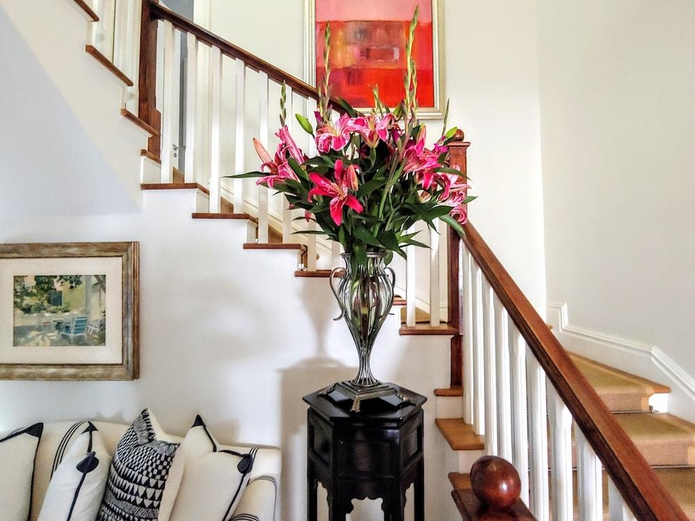 פארל The Light House Boutique Suites מראה חיצוני תמונה