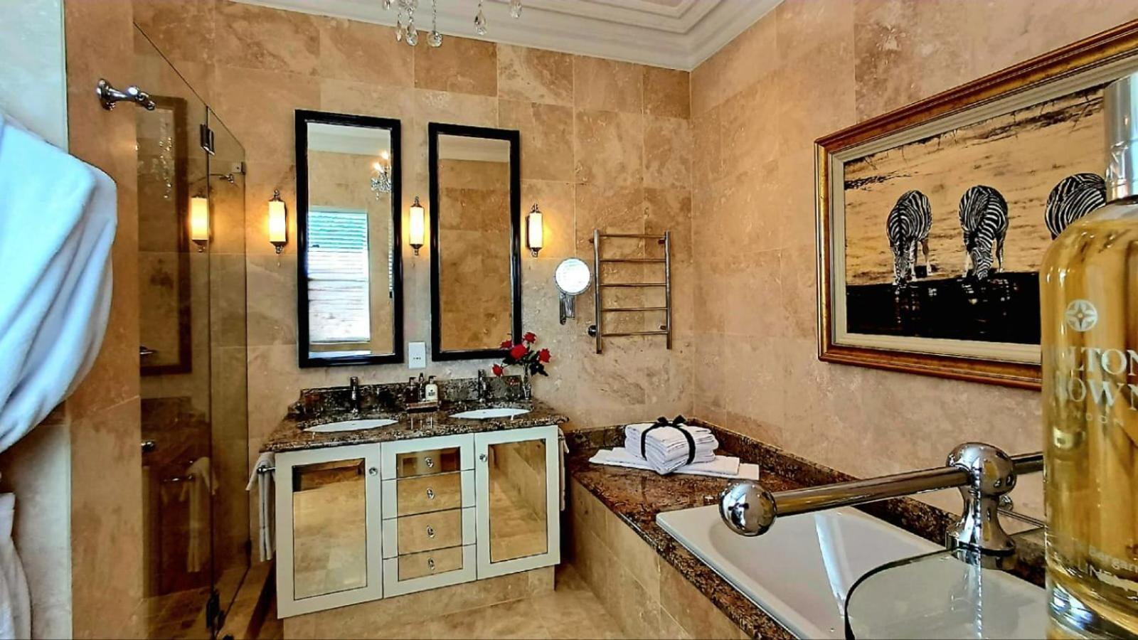 פארל The Light House Boutique Suites מראה חיצוני תמונה